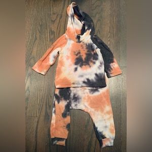 Joah love tie dye set. 18M
